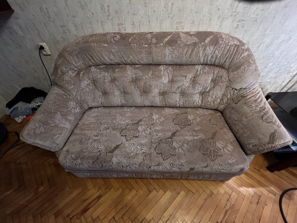 химчистка диванов