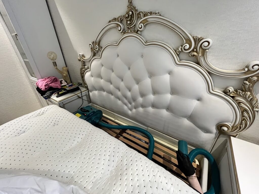 Фото изголовья кровати